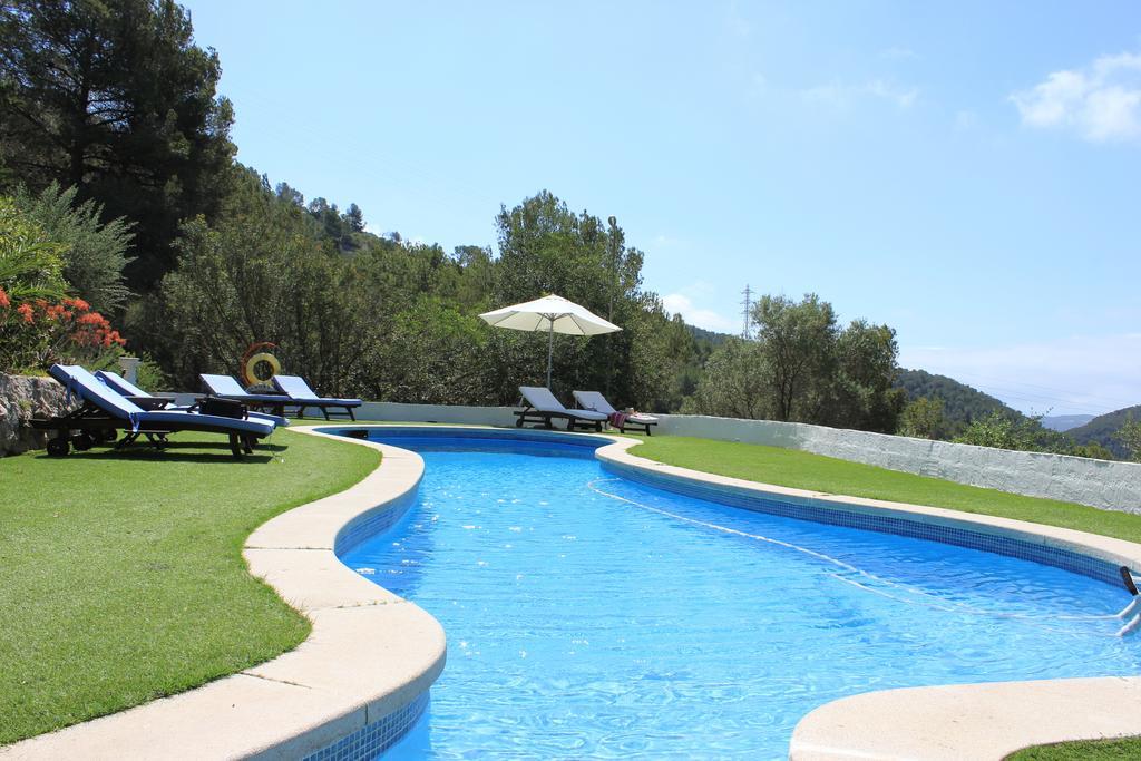 Masia Sumidors Sant Pere De Ribes Exterior photo